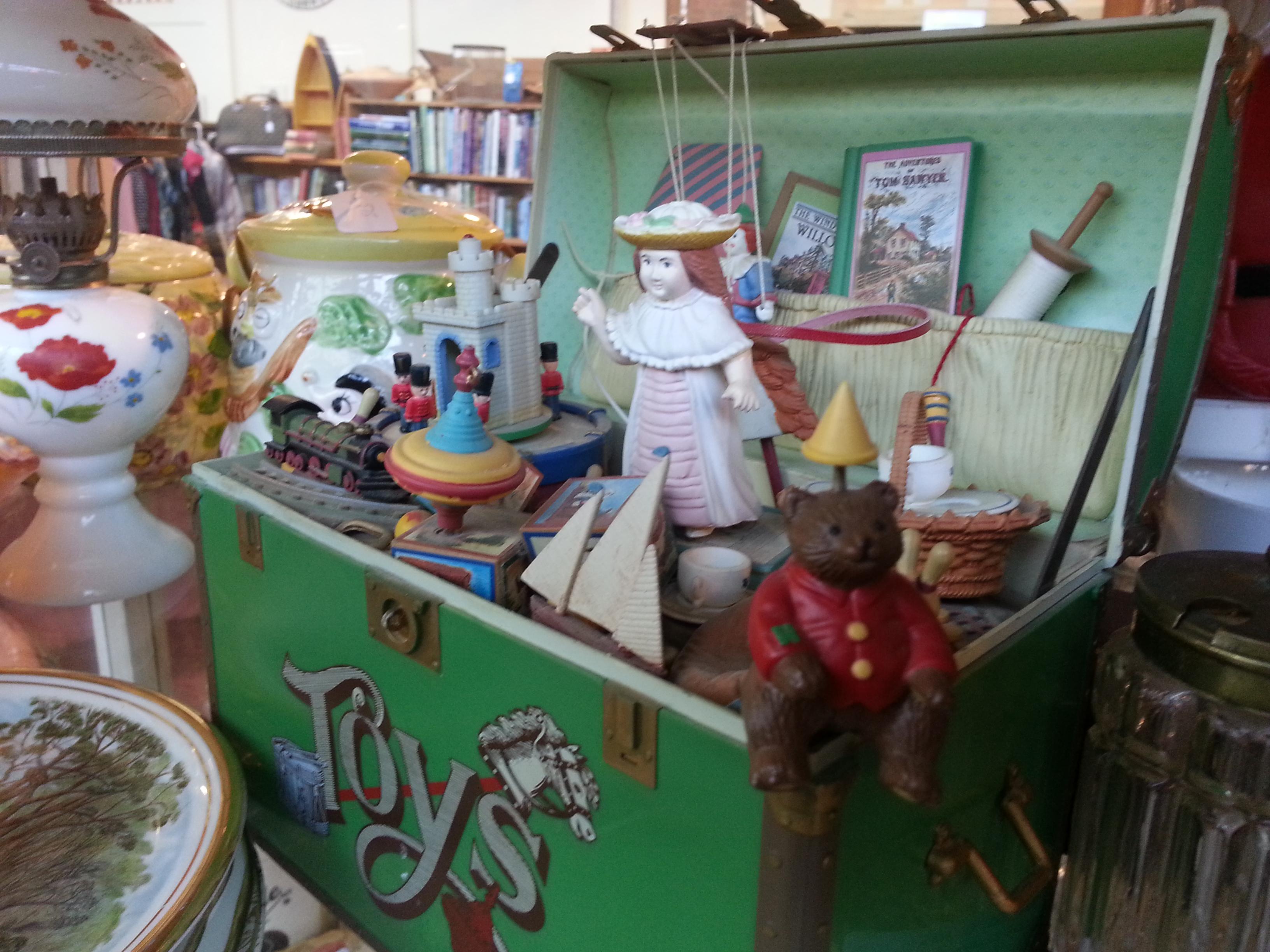 Musical Toy Box – Geelong Vintage